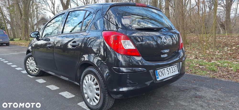 Opel Corsa - 2