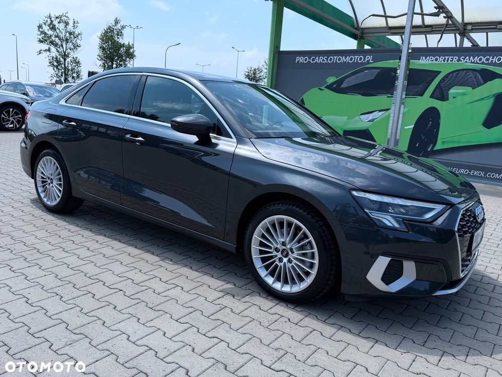 Audi A3 Limousine 35 TFSI S tronic - 35