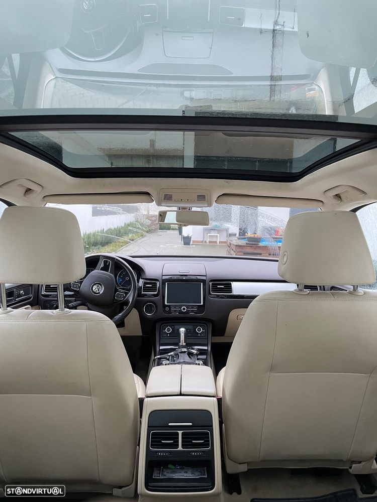 VW Touareg 3.0 TDI V6 Tiptronic - 1