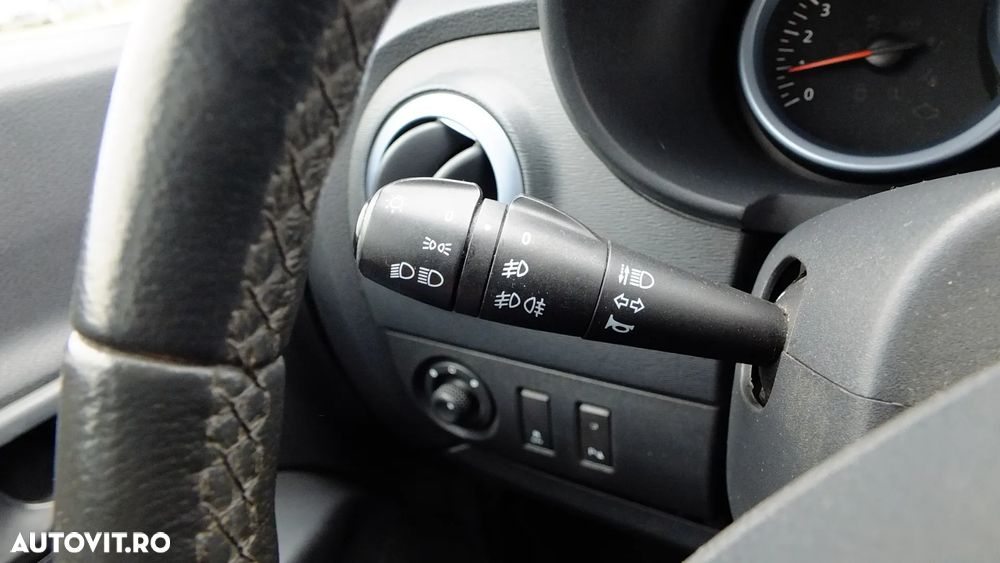 Dacia Lodgy TCe 115 Stepway - 12