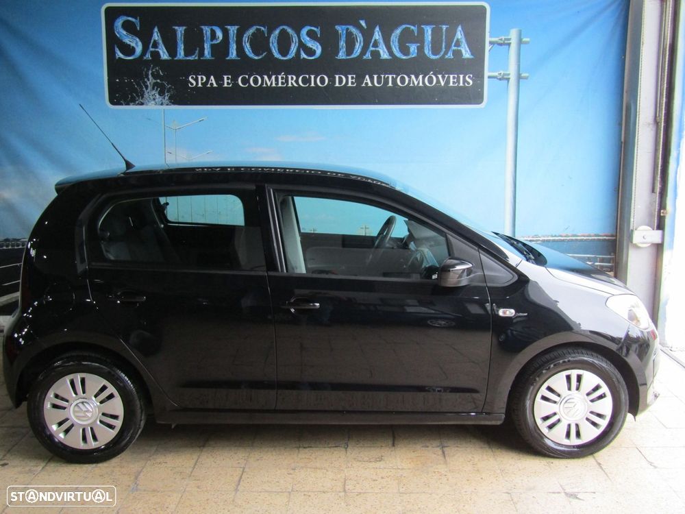 VW Up! - 8