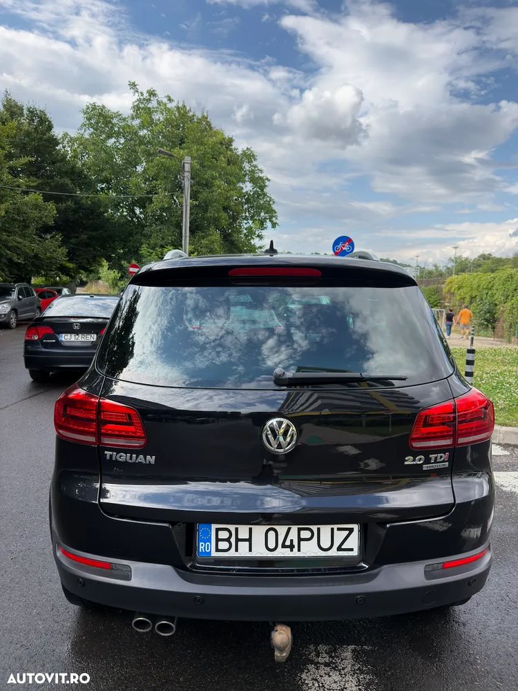 Volkswagen Tiguan 2.0 TDI DPF 4Motion BlueMotion Technology DSG Exclusive - 11