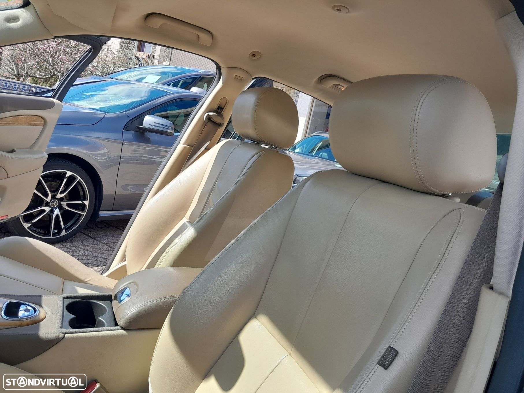 Jaguar S-Type 2.7 D V6 Executive Auto. - 36