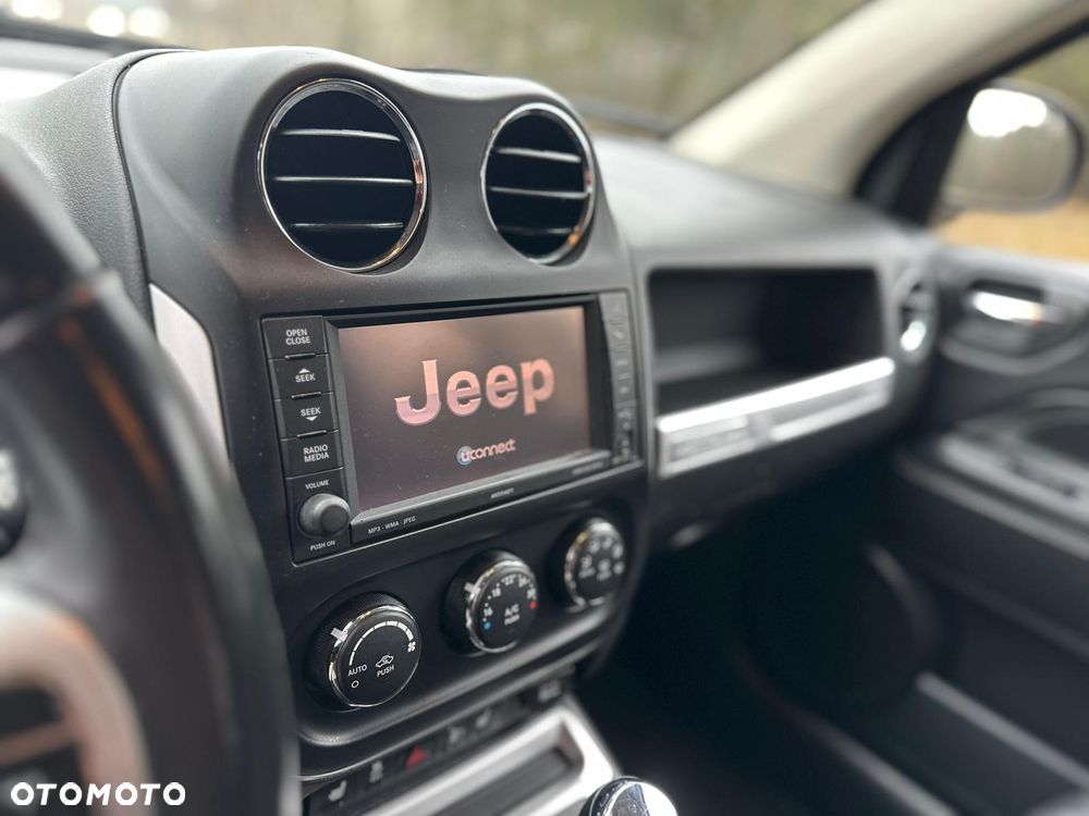 Jeep Compass 2.4I 4x4 CVT Limited - 13