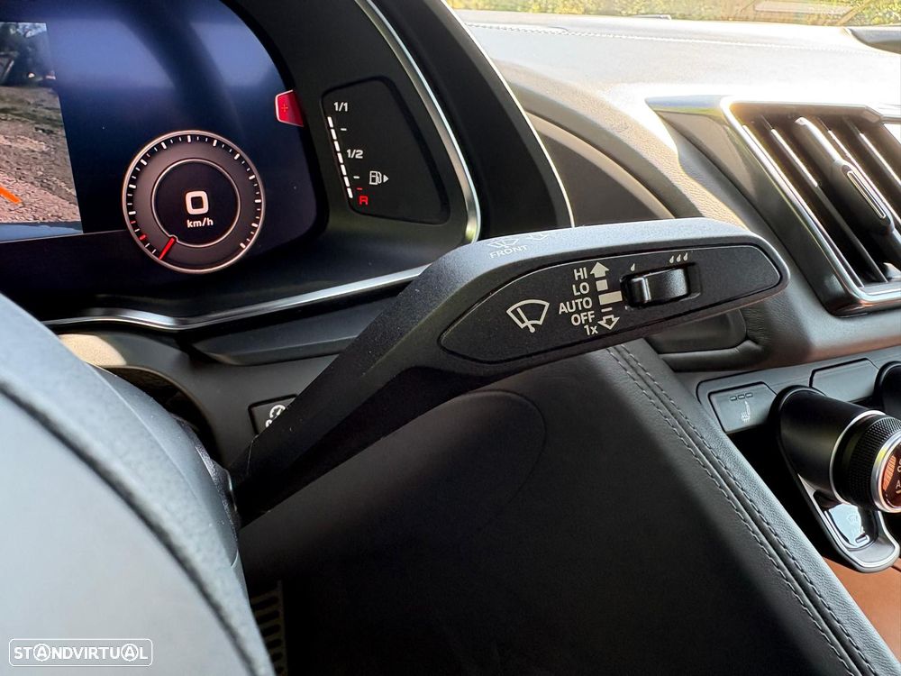 Audi R8 Coupé 5.2 FSI V10 S tronic - 26