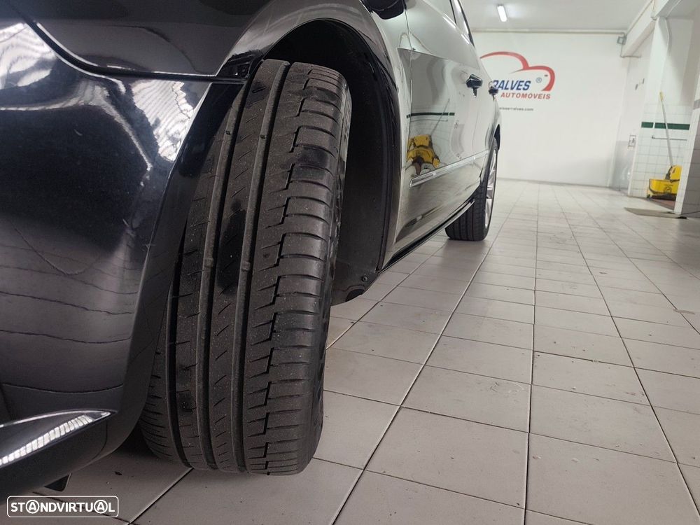 VW Passat CC 2.0 TDi BlueMotion - 8