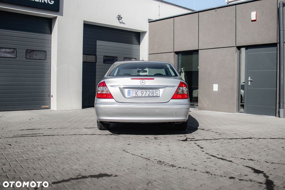 Mercedes-Benz Klasa E 320 CDI 7G-TRONIC Elegance - 9