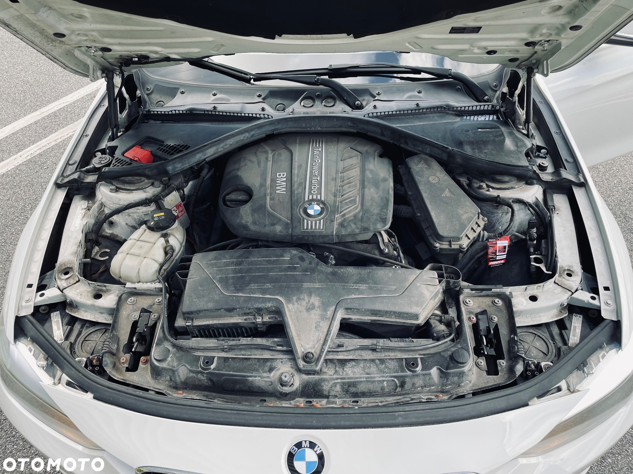 BMW Seria 3 320d Touring - 34