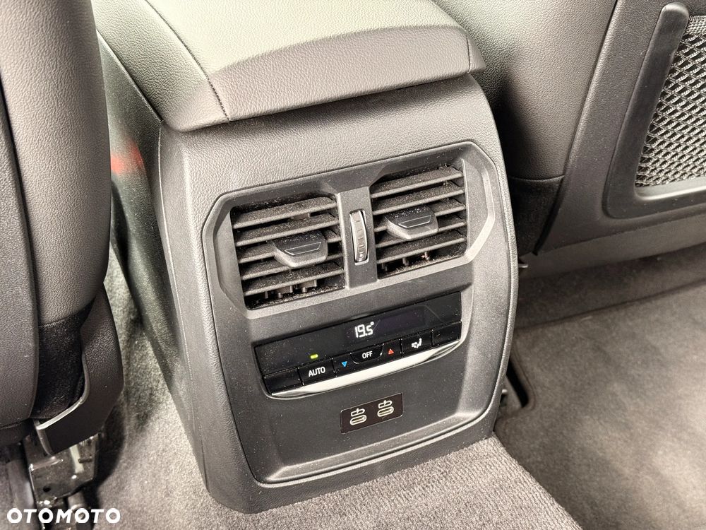 BMW Seria 4 420d xDrive - 31