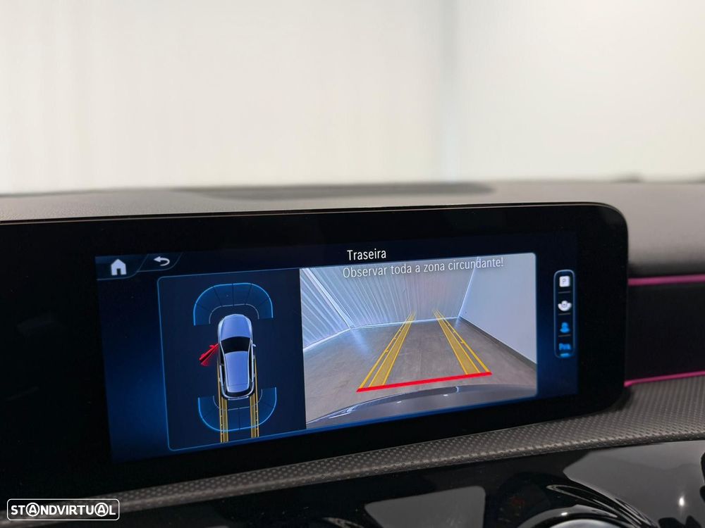 Mercedes-Benz A 250 e AMG Line - 12