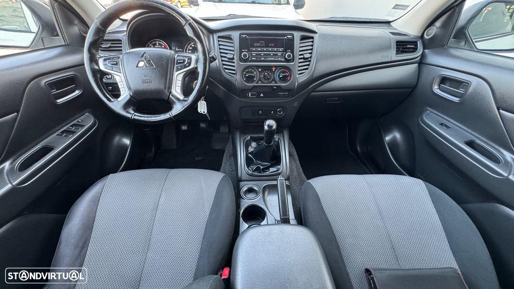 Mitsubishi L-200 Cabine dupla 4X2 - 30