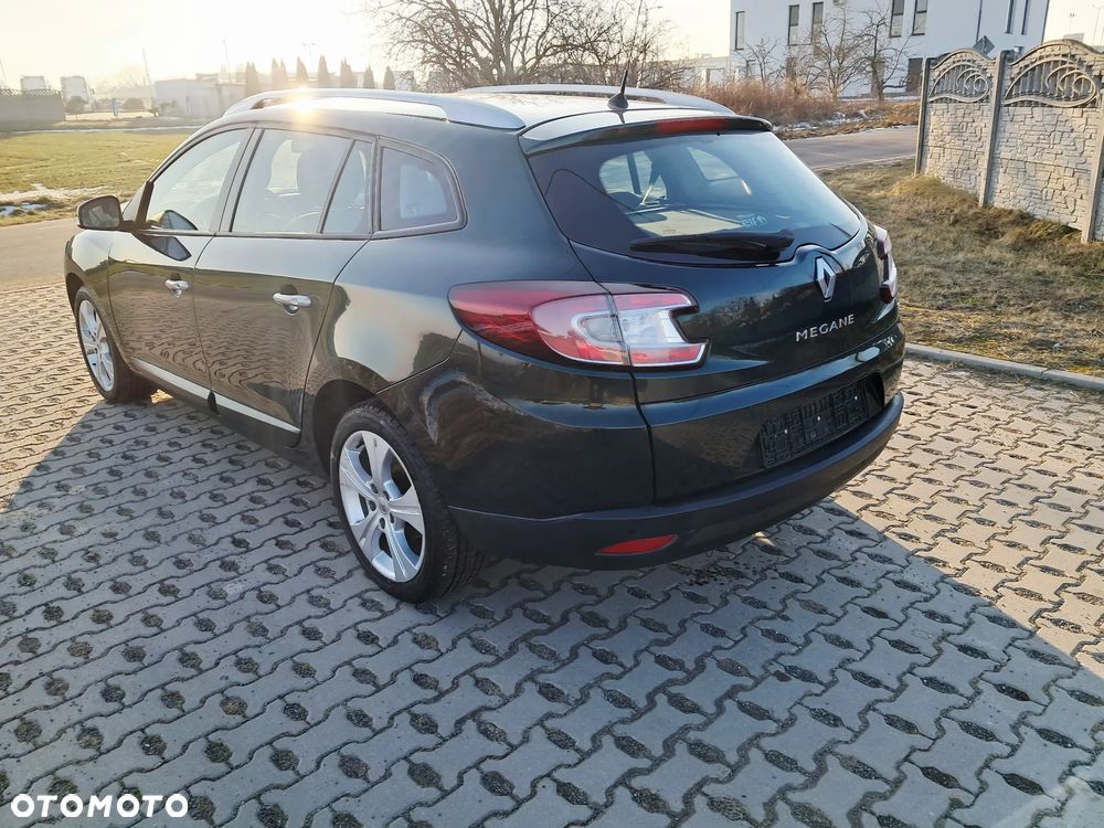Renault Megane TCe 130 Bose Edition - 6