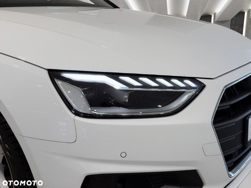 Audi A4 Limousine - 24