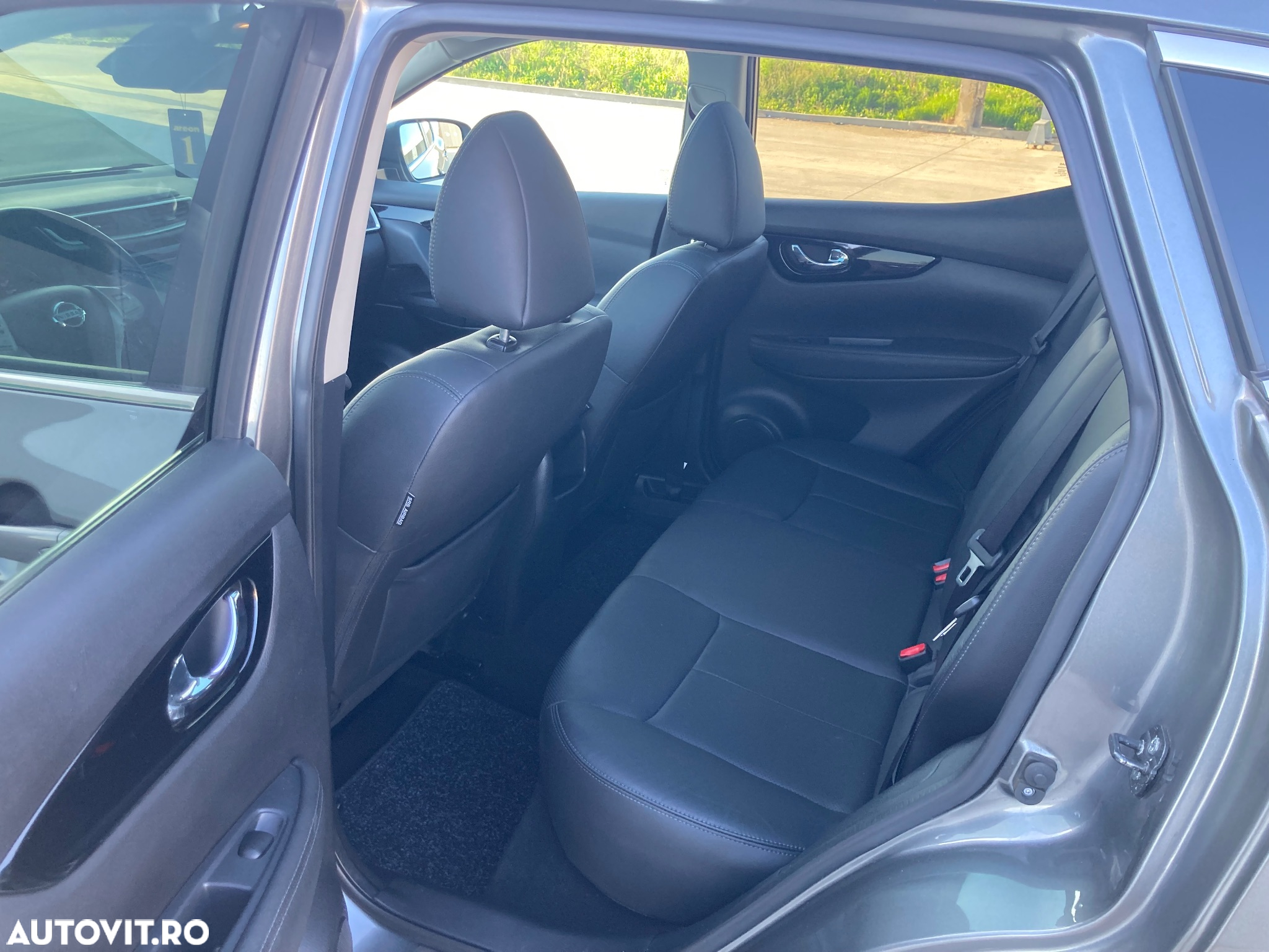 Nissan Qashqai 1.6 DCI Start/Stop X-TRONIC Tekna - 26