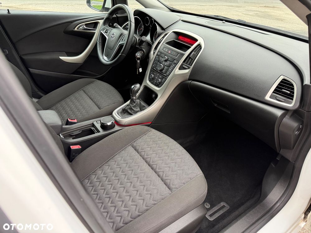 Opel Astra 1.4 Turbo - 15