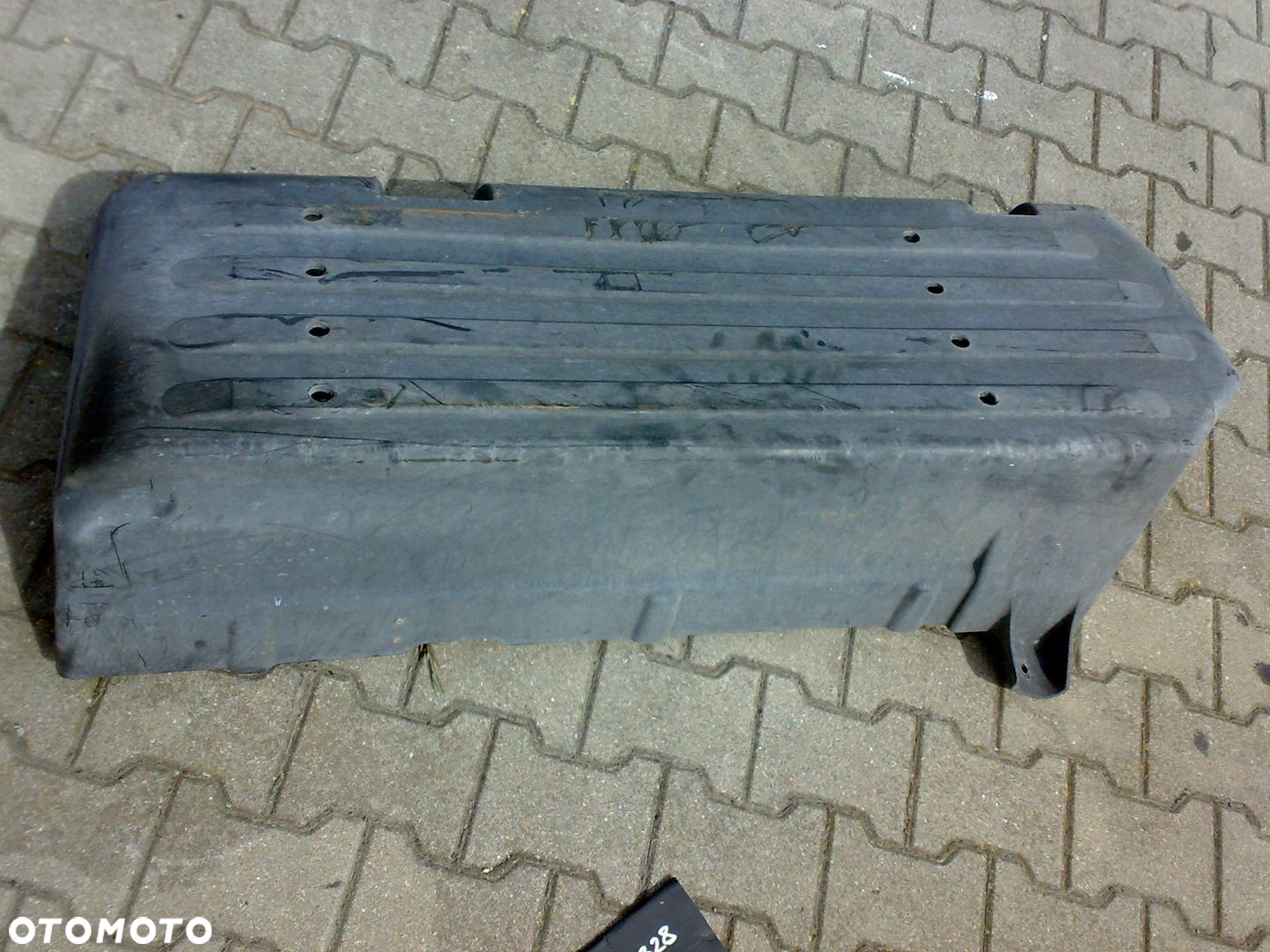 HUMMER H2 2006R. OSŁONA DOLNA ZBIORNIKA PODWOZIA ORGINAŁ 6.0V8 - 2