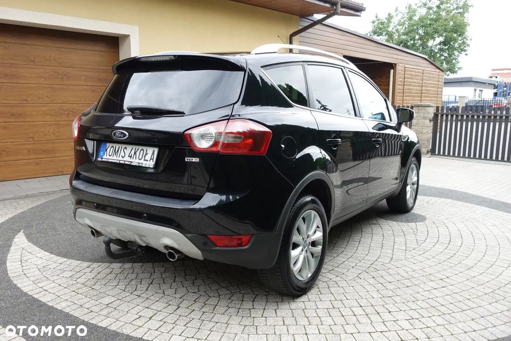 Ford Kuga - 8