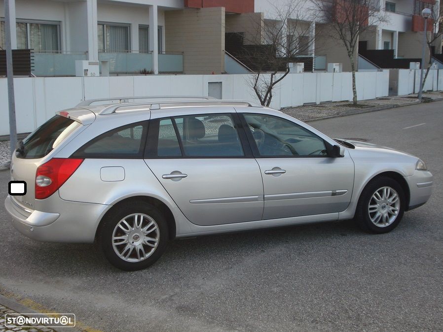 Renault Laguna Break 2.2 dCi FAP Privilege - 9