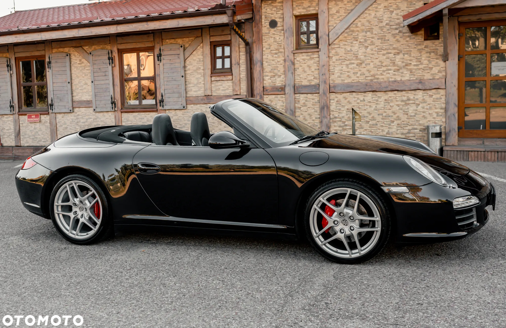 Porsche 911 Carrera 4S Cabriolet PDK - 12