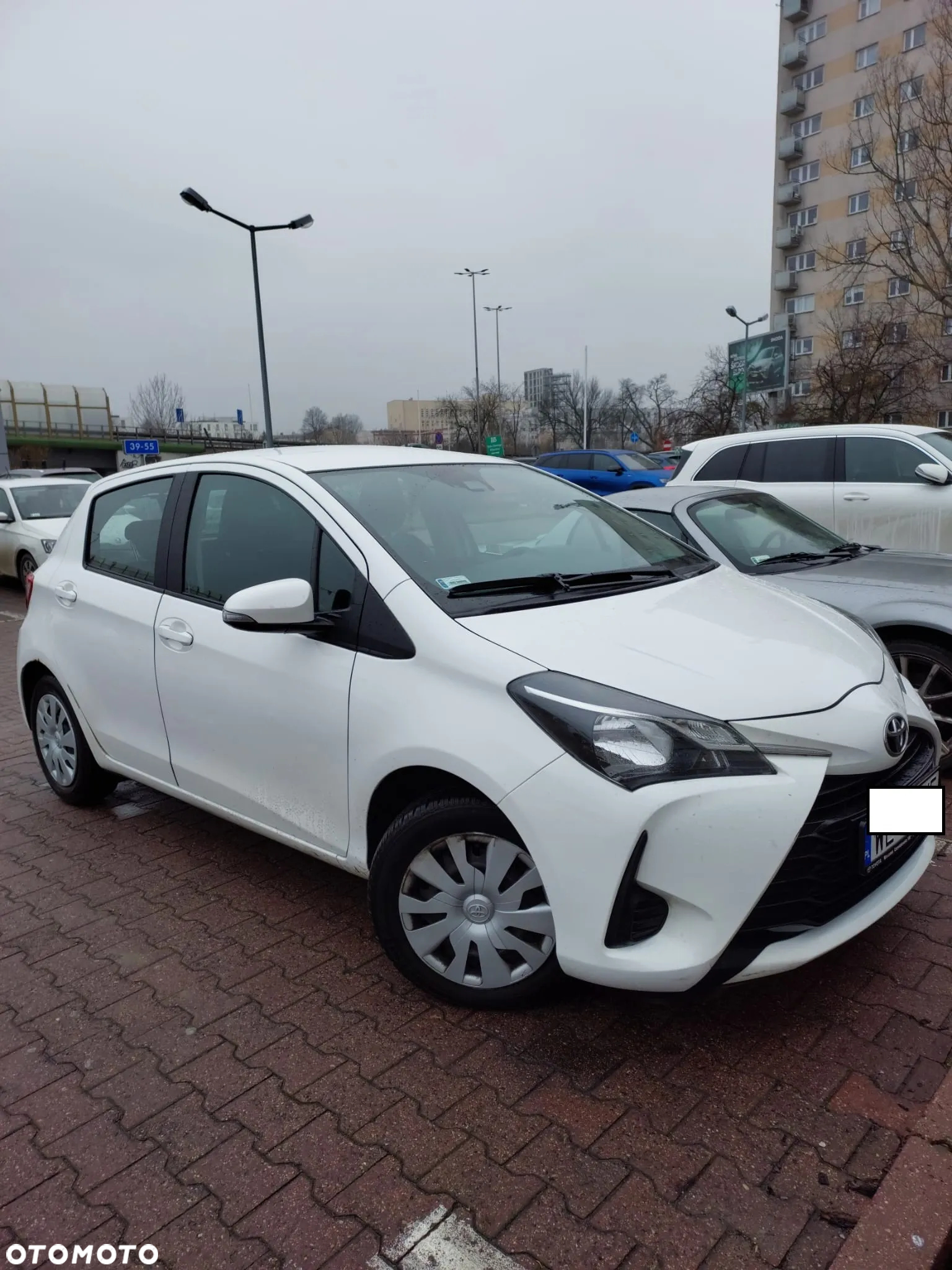 Toyota Yaris 1.5 Active - 2