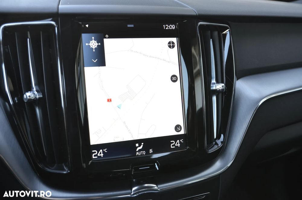Volvo XC 60 D4 Geartronic Momentum Pro - 34