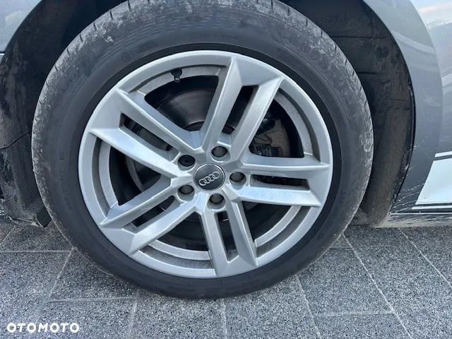 Audi A4 Avant 35 TDI S tronic - 11