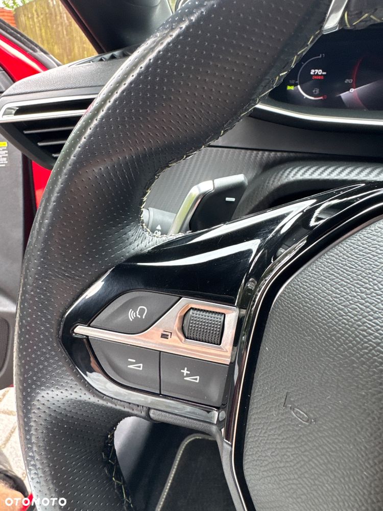 Peugeot 208 PureTech 100 EAT8 GT - 17