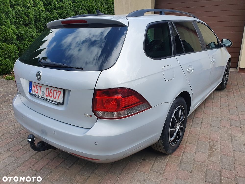 Volkswagen Golf 1.6 TDI DPF MATCH - 5