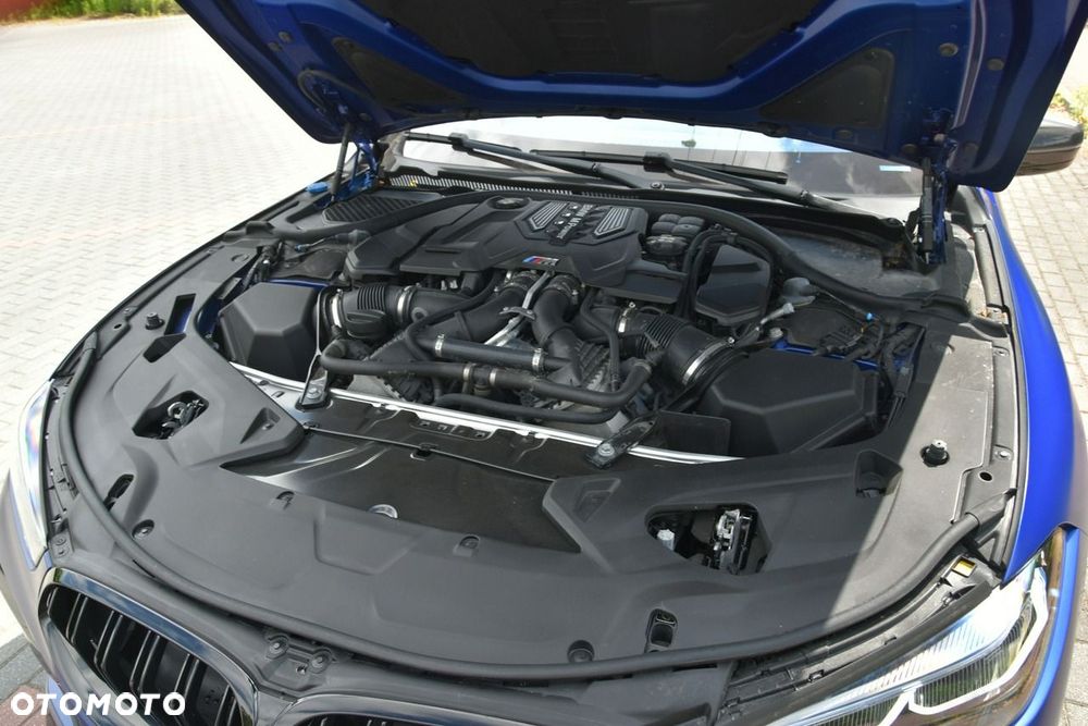 BMW M8 - 35