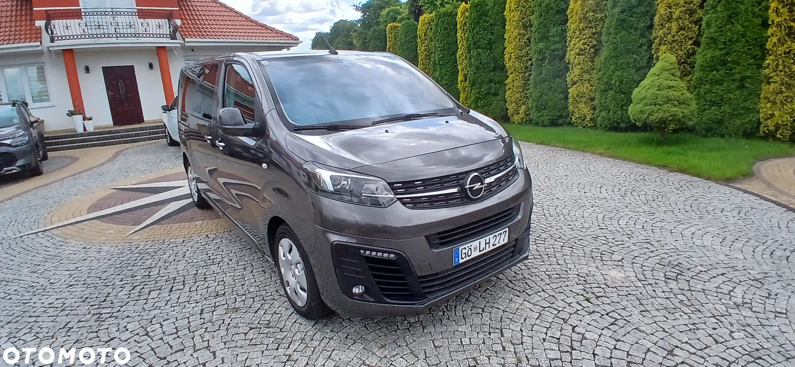Opel Zafira Life 2.0 D M Tourer - 1