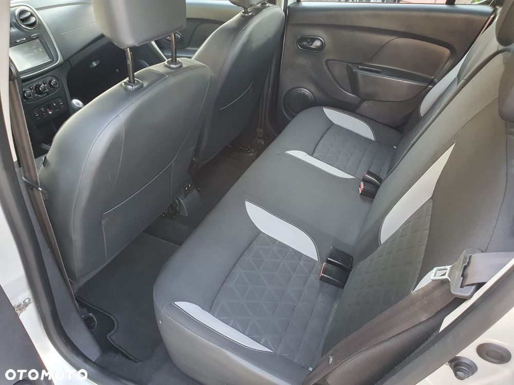 Dacia Sandero 0.9 TCe Laureate - 30