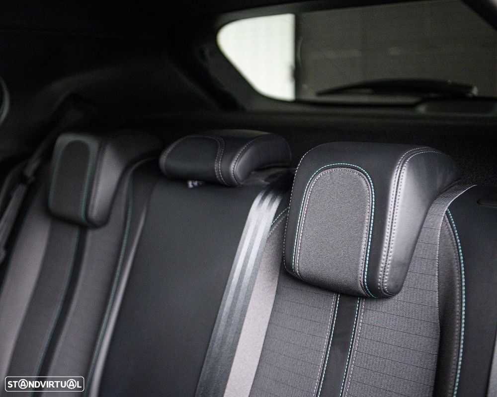 Peugeot 2008 1.2 PureTech Allure Pack - 17