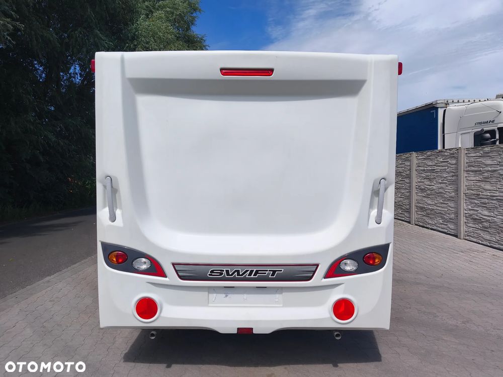 SWIFT CORNICHE 20/4 - 6
