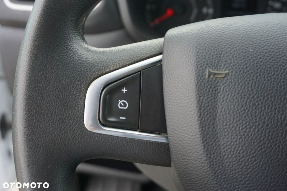 Renault Master - 15