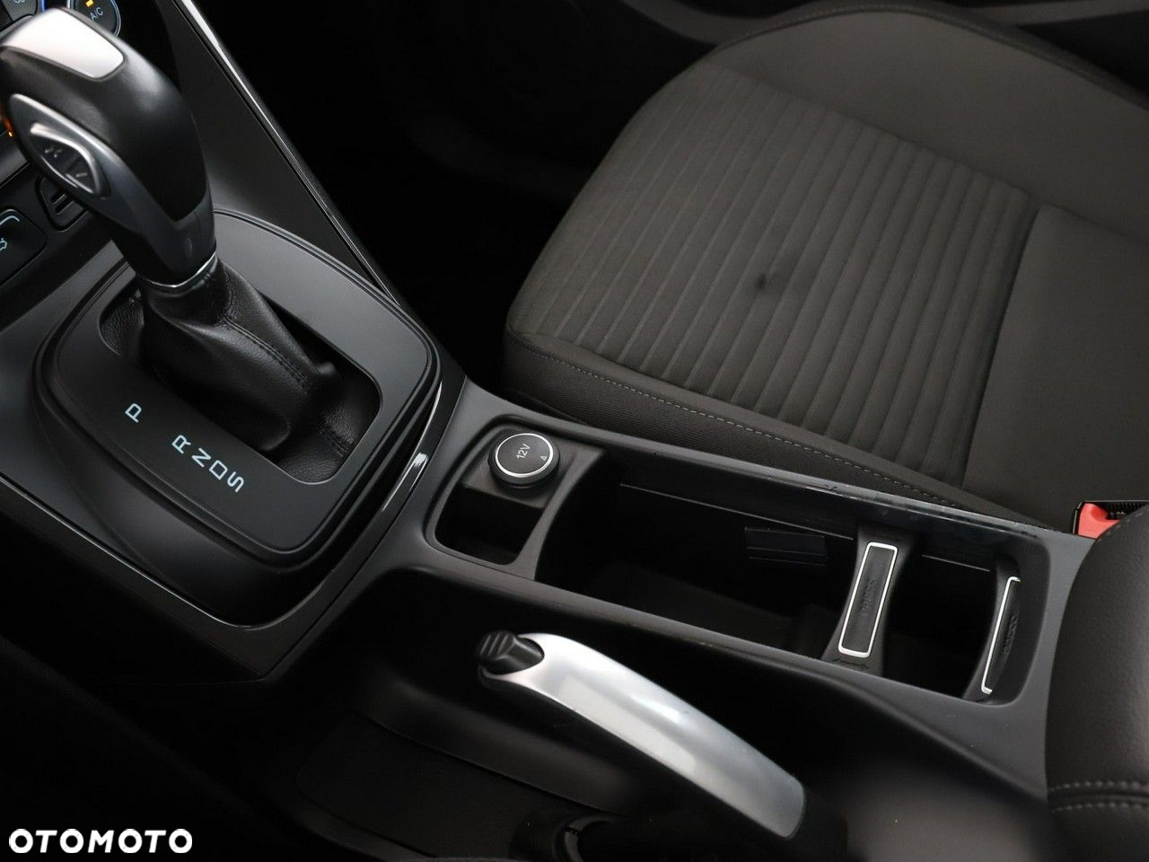 Ford C-MAX 1.5 EcoBoost Start-Stop-System Titanium - 23