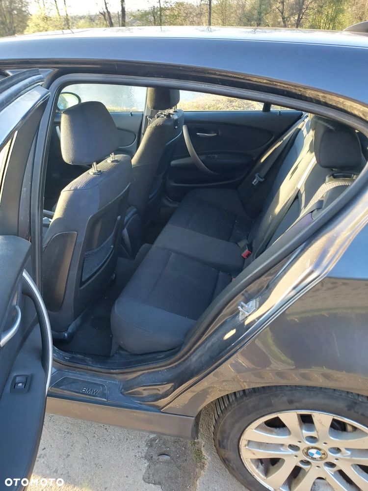BMW Seria 1 - 12