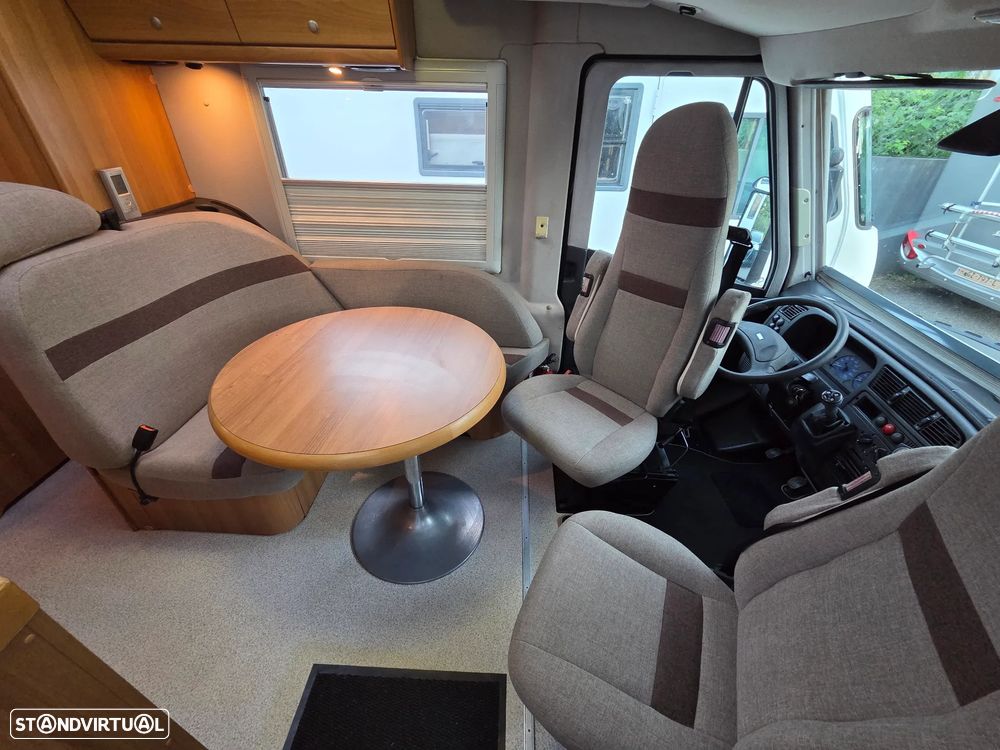 Knaus Travel Liner Ar condicionado - 24