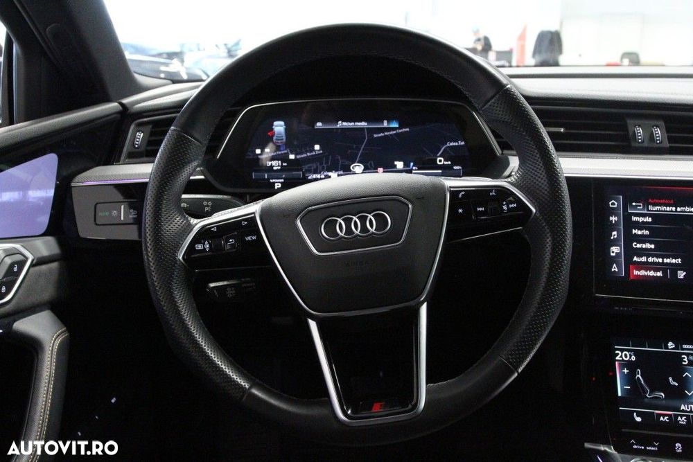 Audi e-tron Sportback - 27