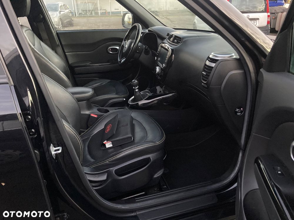 Kia Soul 1.6 CRDI Dream-Team Edition - 15