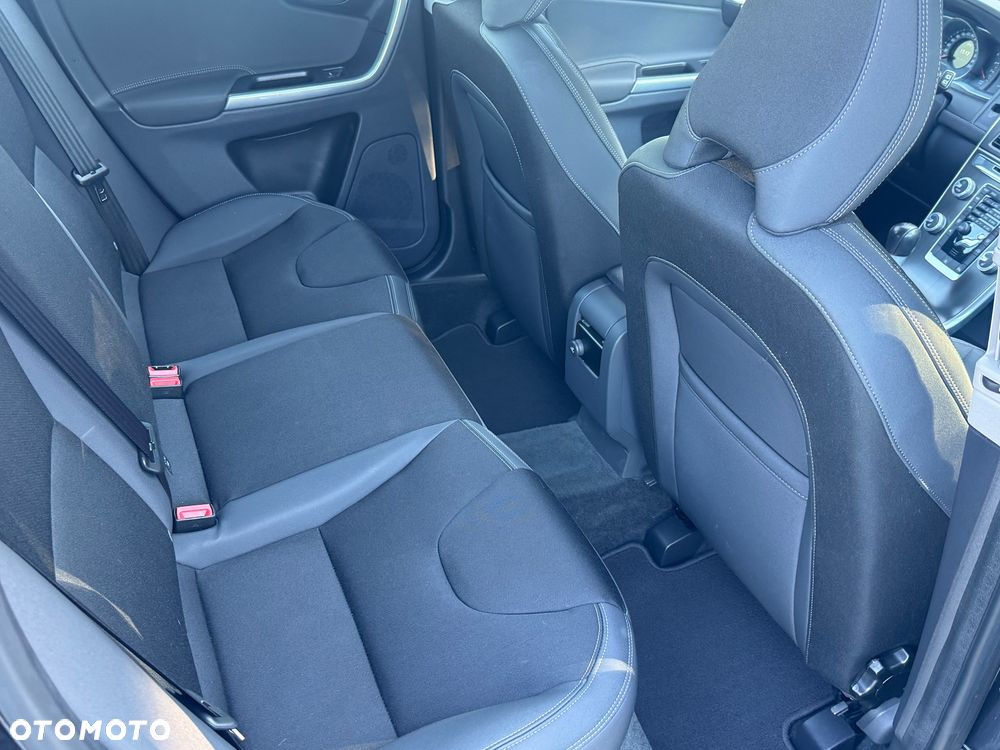 Volvo XC 60 D3 Edition Pro - 15