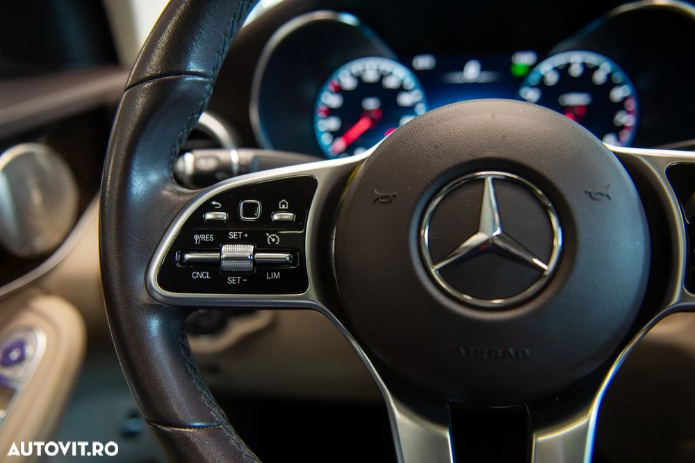 Mercedes-Benz GLC Coupe 200 4MATIC MHEV - 22