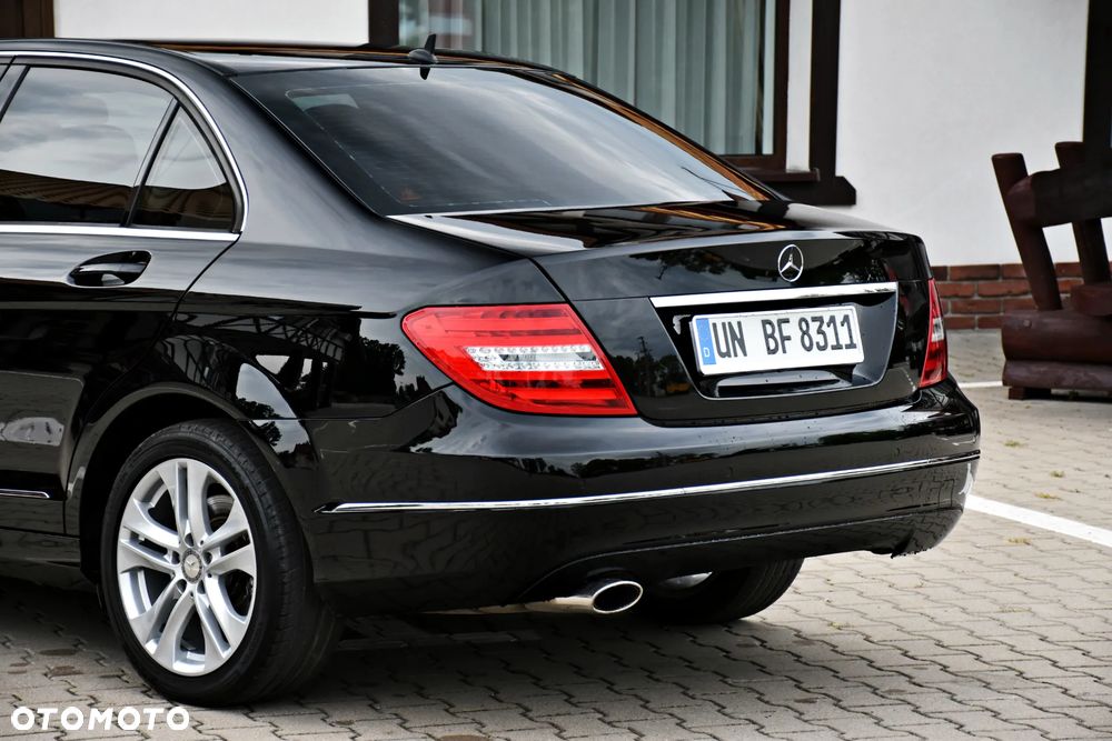 Mercedes-Benz Klasa C 200 (BlueEFFICIENCY) Avantgarde - 19