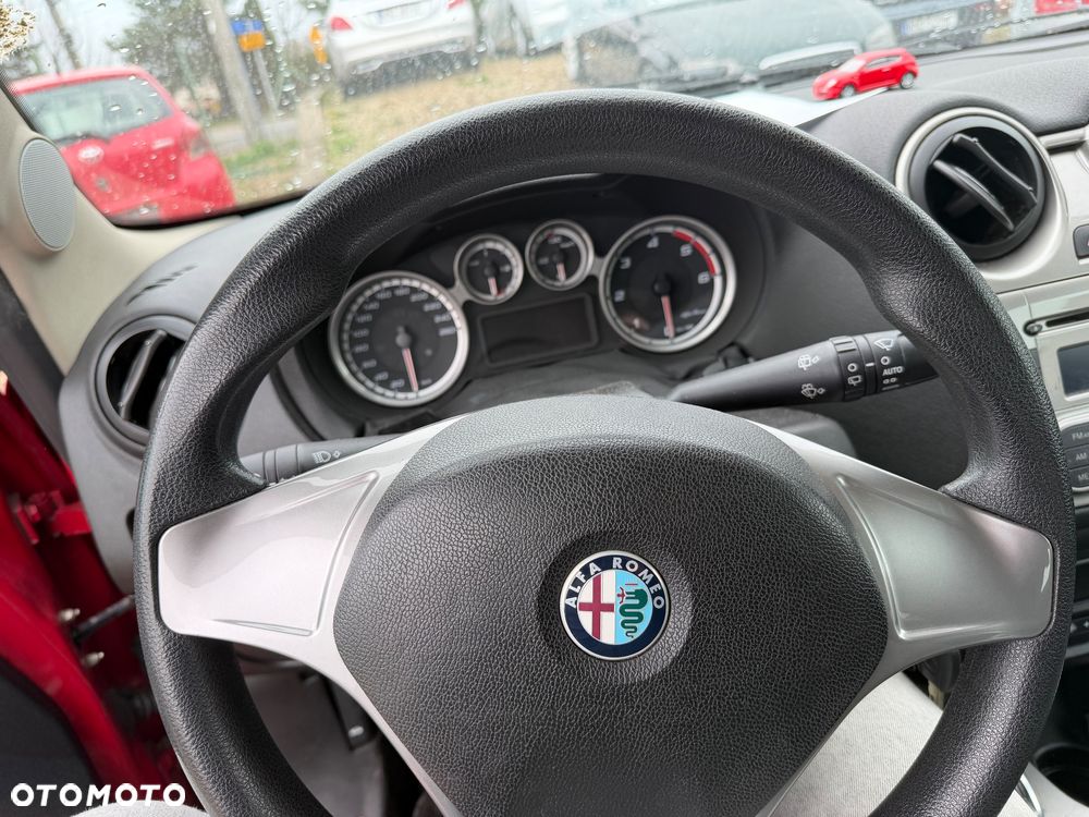 Alfa Romeo Mito - 8