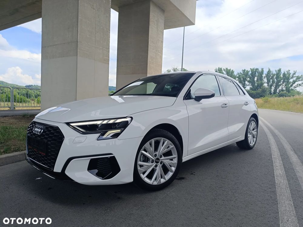 Audi A3 Sportback 35 TFSI S tronic - 3