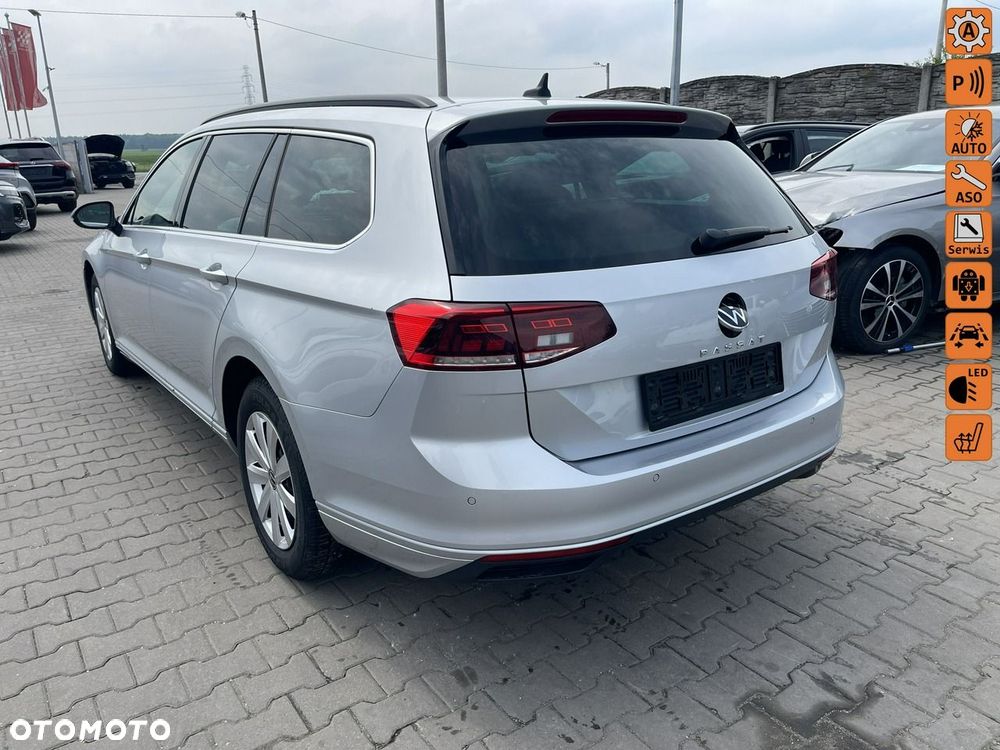 Volkswagen Passat Variant 2.0 TDI SCR DSG Conceptline - 1