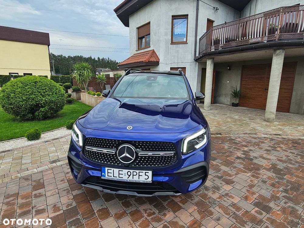 Mercedes-Benz GLB 200 7G-DCT AMG Line - 7