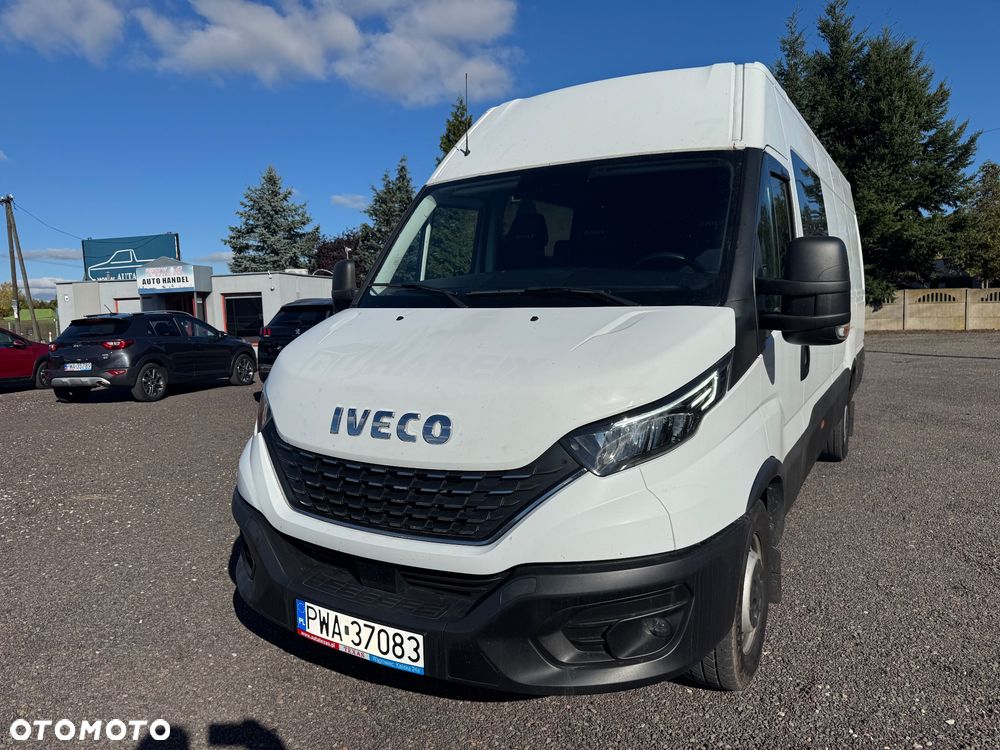 Iveco Daily 2021 photo 3