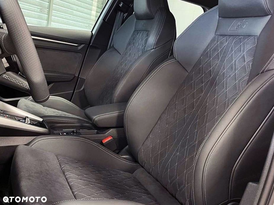 Audi S3 Sportback TFSI Quattro S tronic - 6