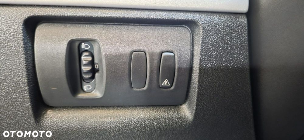 Renault Clio - 16