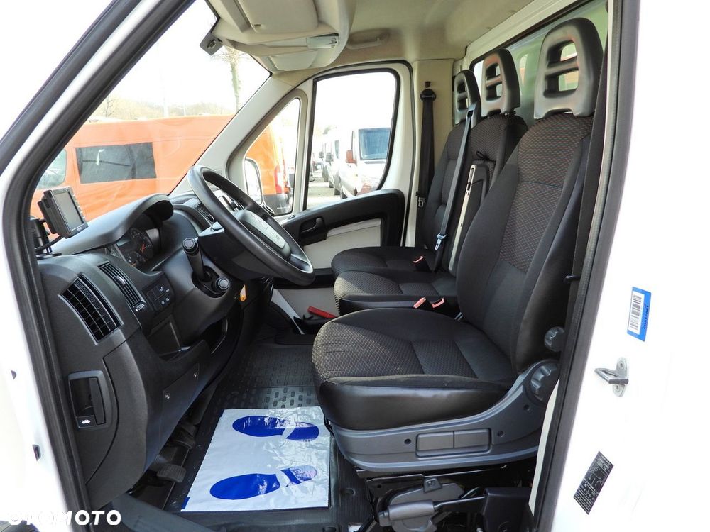 Citroën JUMPER KONTENER WINDA 8 PALET TEMPOMAT KLIMATYZACJA  165KM - 23